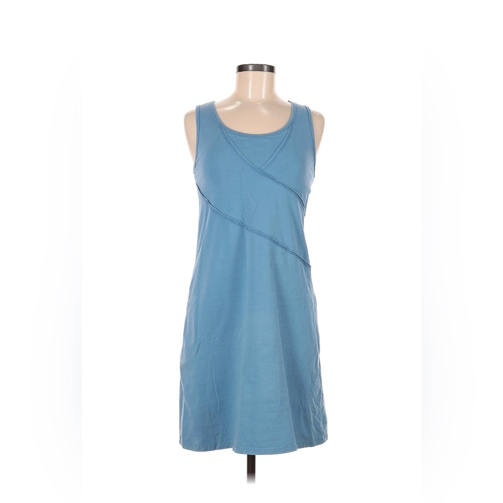 Title Nine Blue Sleeveless Dress